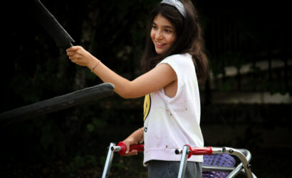 jeune fille handicapée