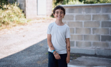 Enfant de 10 ans en colonie de vacances