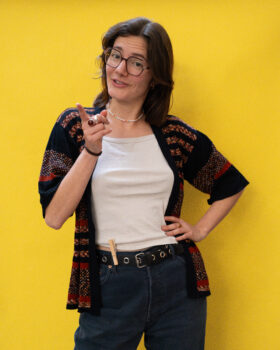 Lucia, responsable administrative et bénévole de l'asso