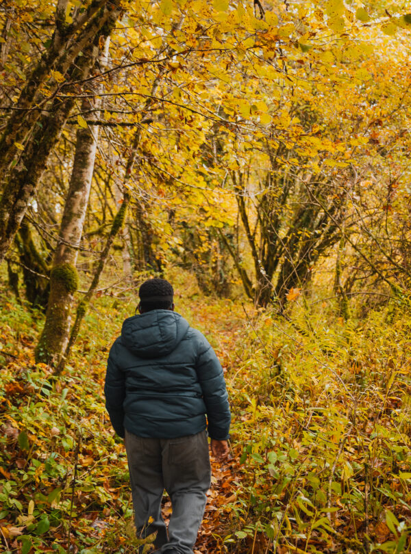Enfant dans la nature