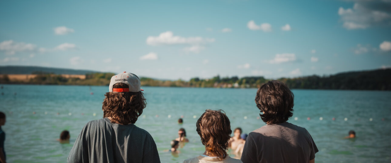 Enfants en colonies de vacances